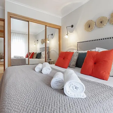 Sweet Inn - Liberdade Executive Lägenhet *